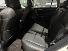 2021 Toyota RAV4 2.0L CVT 2WD Fashion, белый — фото 7