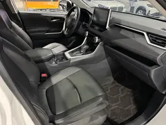 2021 Toyota RAV4 2.0L CVT 2WD Fashion, белый — фото 9