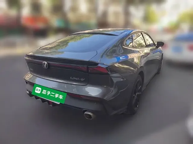 2022 Changan UNI-V 1.5T Premium