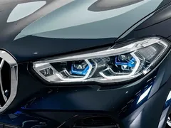 2022 BMW X5 30Li Premium M Sport Package, чёрный — фото 4