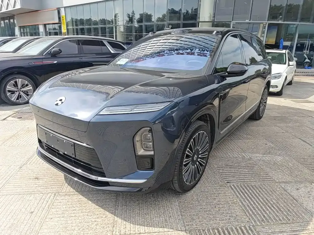 2026 Nio ES8 6-seat Executive Luxury