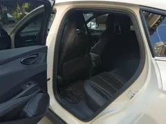 2025 BYD Seal 06 DM-i PHEV Smart Driving 80km Luxury, белый — фото 11
