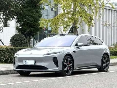 2024 Nio ET5T 75kWh Touring