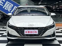 2021 Hyundai Elantra 1.5L CVT LUX Premium, белый — фото 2