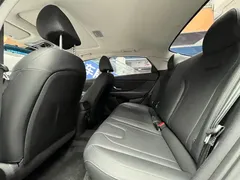 2021 Hyundai Elantra 1.5L CVT LUX Premium, белый — фото 10