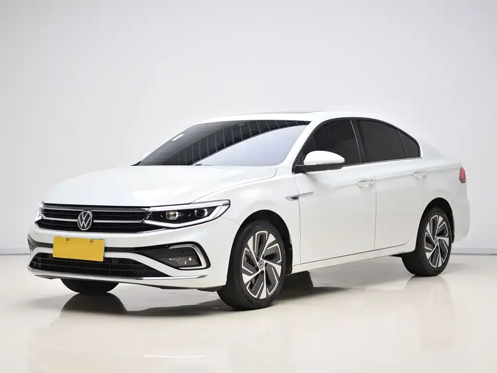 2023 Volkswagen Bora 300TSI DSG