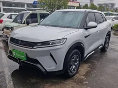 2024 BYD Yuan UP 401km Vitality, белый — фото 2