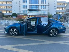 2022 Hyundai Elantra 1.5L CVT GLX Elite, синий — фото 14