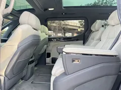 2024 Zeekr 009 6-Seat Executive 4WD 108kWh, чёрный — фото 12