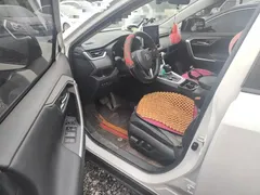 2022 Toyota RAV4 2.0L CVT 4WD Premium, белый — фото 12