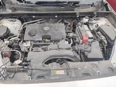 2022 Toyota RAV4 2.0L CVT 4WD Premium, белый — фото 16