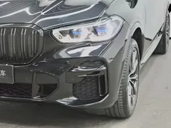 2022 BMW X5 30Li Premium M Sport Package, чёрный — фото 13