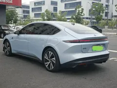 2022 Nio ET5 75kWh, синий — фото 8