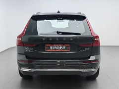 2022 Volvo XC60 4WD Zhiyi Luxury — фото 4