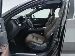 2022 Volvo XC60 4WD Zhiyi Luxury — фото 10