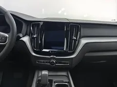2022 Volvo XC60 4WD Zhiyi Luxury — фото 12