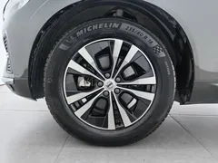 2022 Volvo XC60 4WD Zhiyi Luxury — фото 17