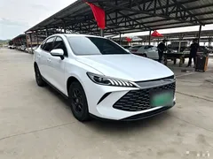 2025 BYD Qin PLUS DM-i PHEV Smart Driving 128km Advance, белый — фото 4