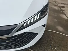 2025 BYD Qin PLUS DM-i PHEV Smart Driving 128km Advance, белый — фото 24