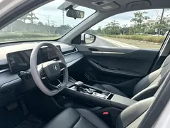 2023 Changan Raeton PLUS 1.5T DCT Premium, белый — фото 5