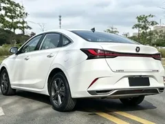 2023 Changan Raeton PLUS 1.5T DCT Premium, белый — фото 9
