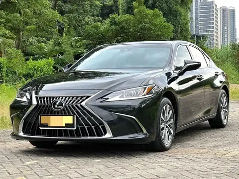 2022 Lexus ES 200 Excellence