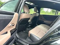 2022 Lexus ES 200 Excellence, чёрный — фото 8