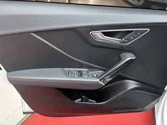 2022 Audi Q2L 35 TFSI Sport, белый — фото 11