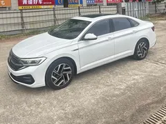 2022 Volkswagen Sagitar 200TSI DCT, белый — фото 1