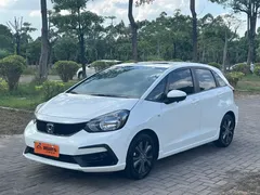 2021 Honda Fit 1.5L CVT, белый — фото 1