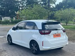 2021 Honda Fit 1.5L CVT, белый — фото 15
