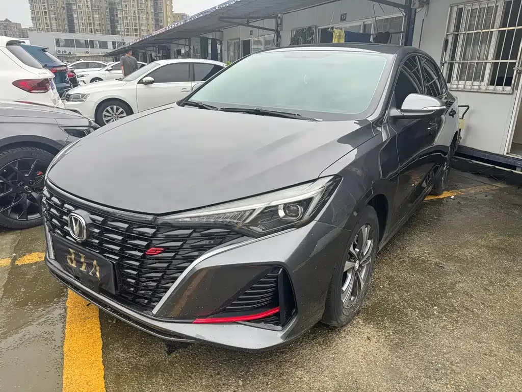 2023 Changan Eado PLUS 1.4T GDI DCT Premium