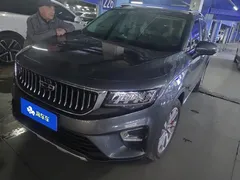 2022 Geely Okavango 1.8TD DCT Luxury 7-seat — фото 1