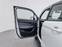 2024 Leapmotor T03 EV 310 Comfort, белый — фото 8