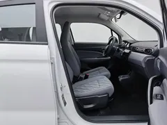 2024 Leapmotor T03 EV 310 Comfort, белый — фото 23