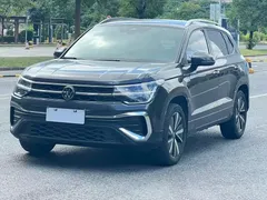 2023 Volkswagen Tharu 300TSI 2WD, чёрный — фото 1