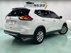 2021 Nissan X-Trail 2.0L CVT 2WD XL Premium Commemorative, белый — фото 9