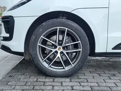 2023 Porsche Macan 2.0T, белый — фото 17