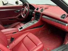 2022 Porsche 718 Cayman 2.0T, белый — фото 10