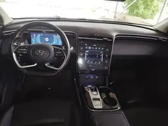 2021 Hyundai Tucson L 1.5T DCT LUX Premium — фото 10