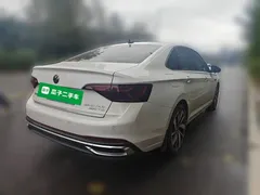 2023 Volkswagen Sagitar 300TSI DSG, белый — фото 4