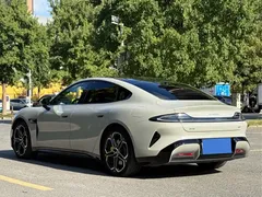 2024 Xiaomi SU7 RWD Long Range Smart Driving — фото 4