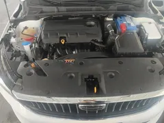2022 Geely Emgrand 4th Gen 1.5L CVT Flagship, белый — фото 10