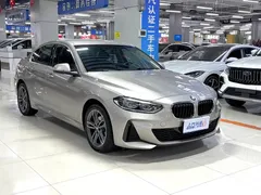 2023 BMW 1 Series 120i M Sport — фото 2