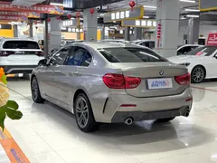 2023 BMW 1 Series 120i M Sport — фото 9