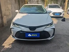 2021 Toyota Corolla TNGA 1.5L CVT Elite, белый — фото 2
