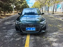2023 Audi A3 Sportback 35 TFSI Sport, зелёный — фото 2