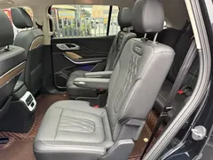 2023 Hongqi HS7 2.0T AT 4WD Qichang 6-seat, чёрный — фото 12