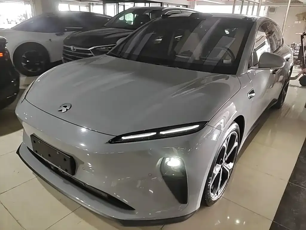 2023 Nio ET5T 75kWh Touring