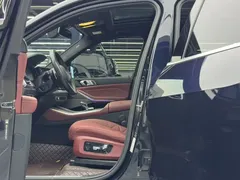 2022 BMW X5 40Li M Sport Package, чёрный — фото 8